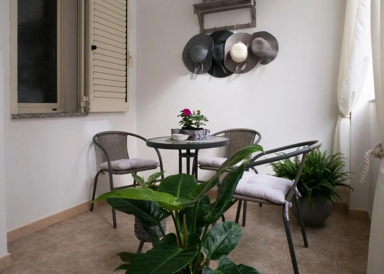 Domo Anna Hotel Villasimius 0*,